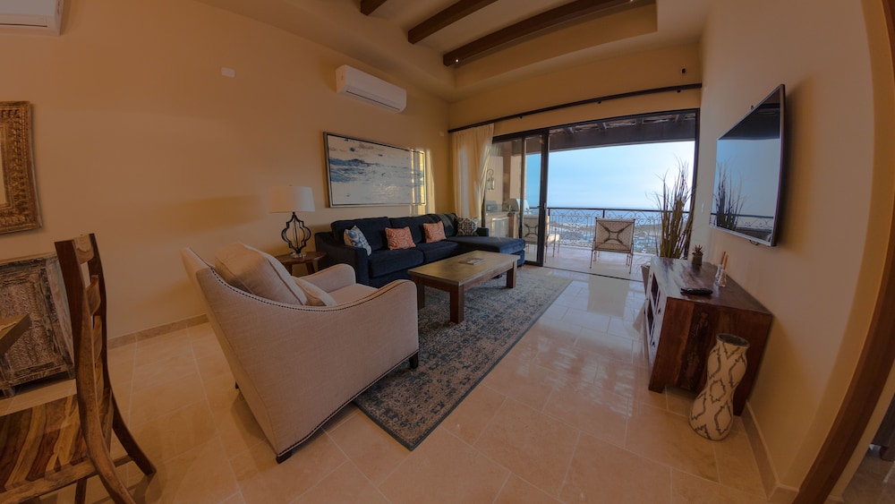 Quivira Los Cabos Condos & Homes - Vacation Rentals