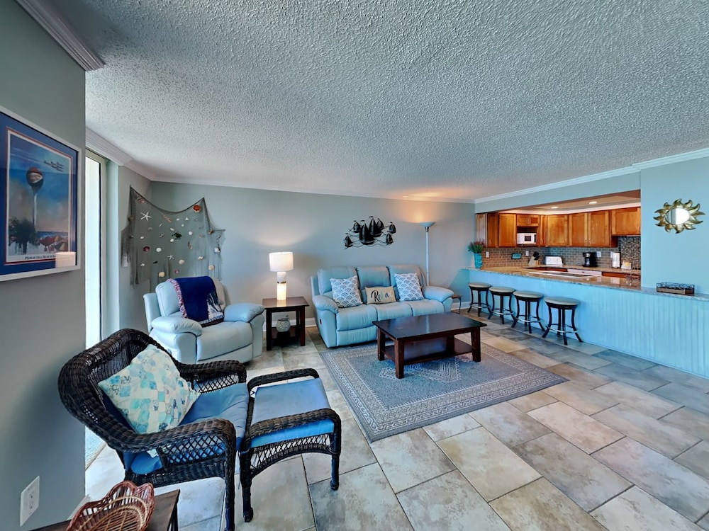 Sabine Yacht & Racquet by Southern Vacation Rentals, photo 71