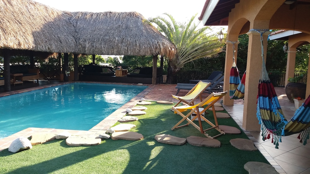 Bouganville B&B