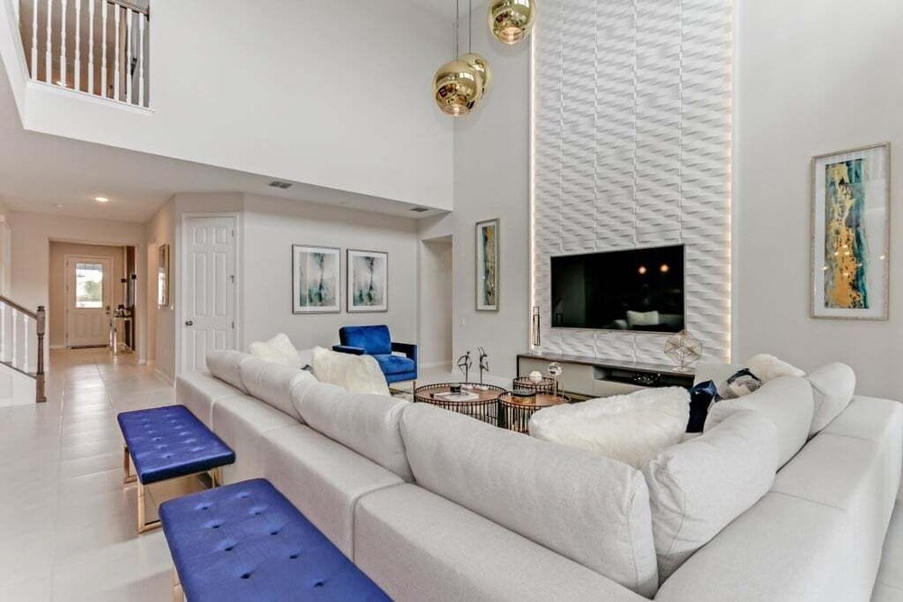 Solara 1787 Cvt 6br Villa W/ Pool & Luxury Spa 6 Bedroom Villa