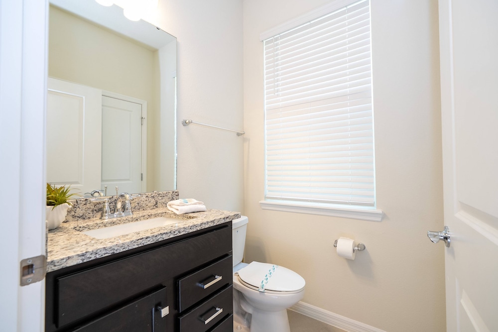 Windsor Cay 7BR Water Park Free