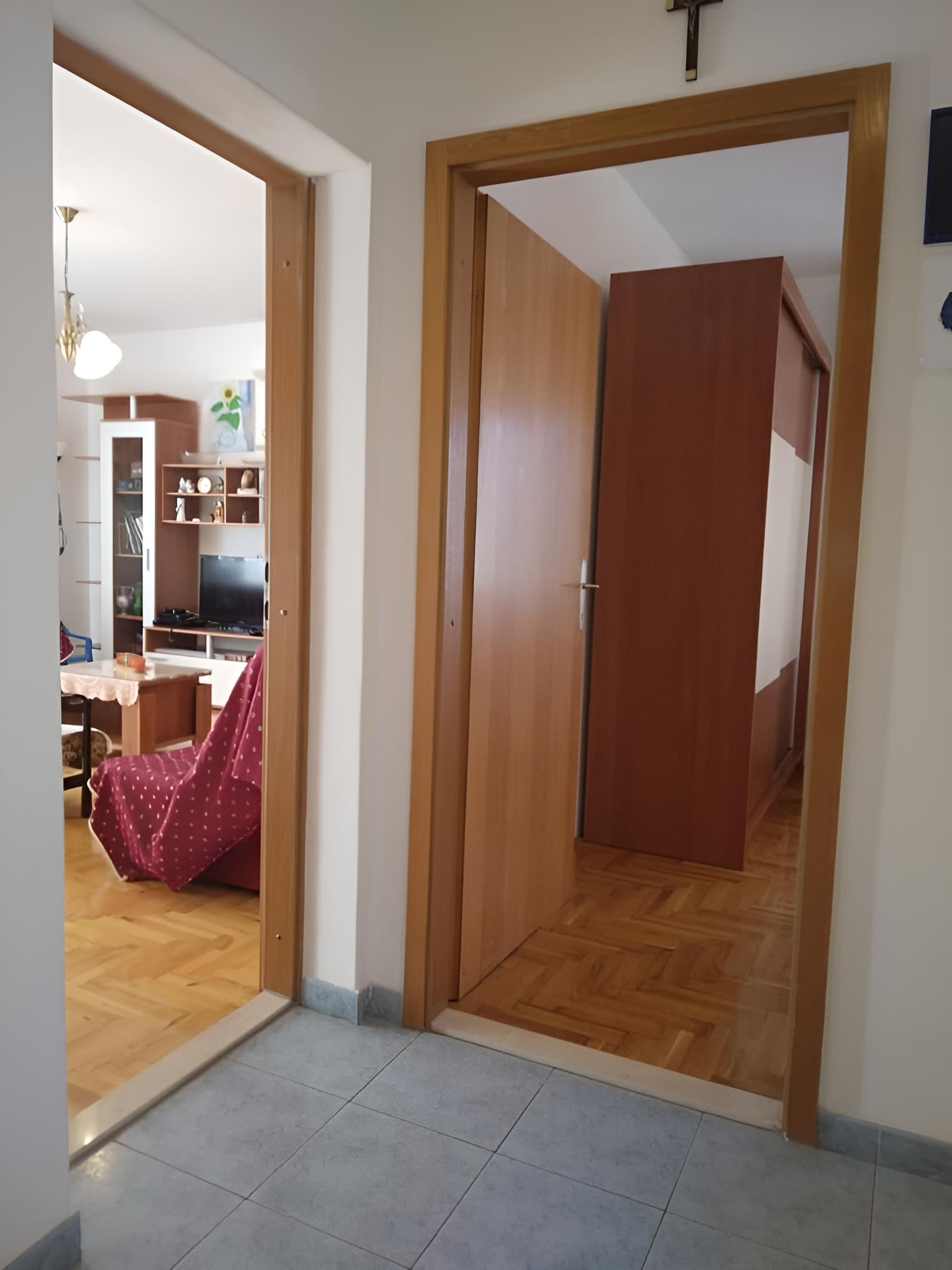 Photo 32