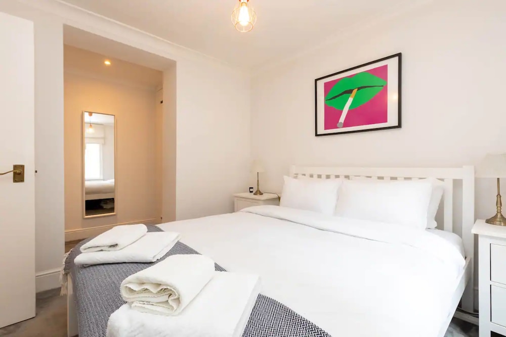 Lovely 1 Bedroom Apartment in Colourful Notting Hill