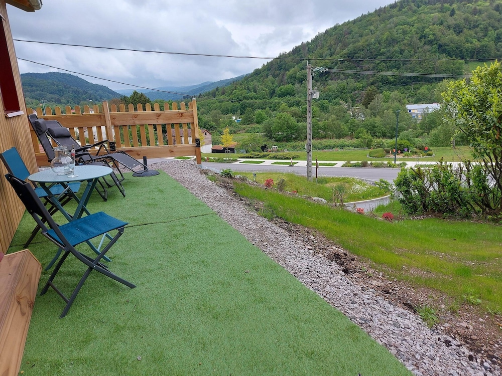 2 Chalets for 4 People