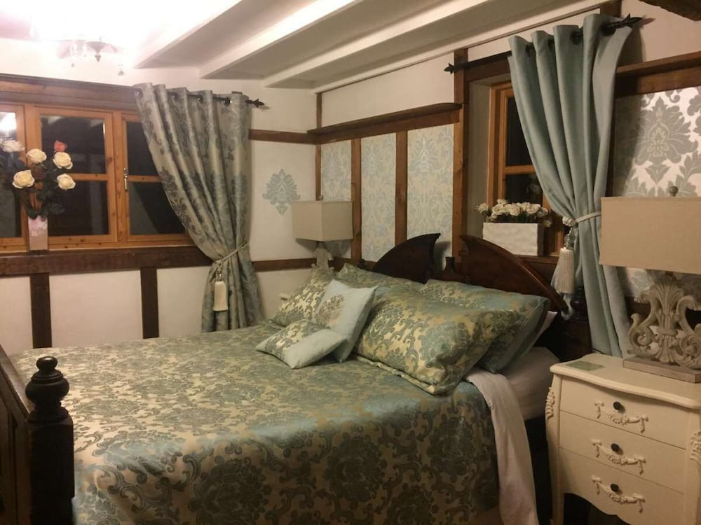 Dolweunydd Bed & Breakfast view 2
