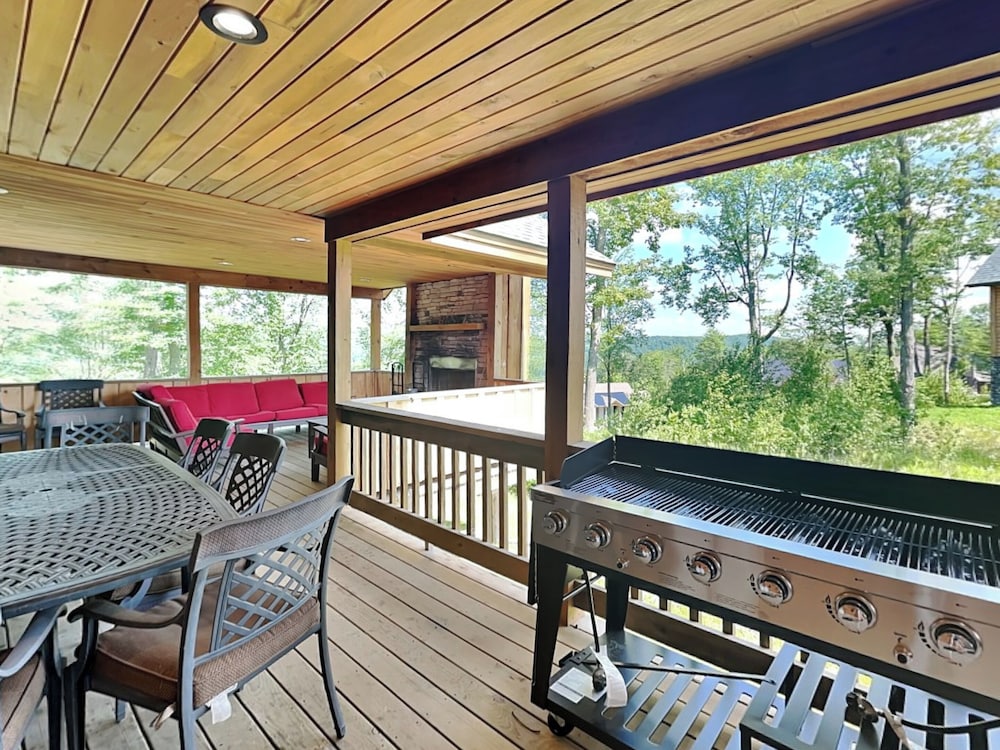 JCS Mountain Villa
