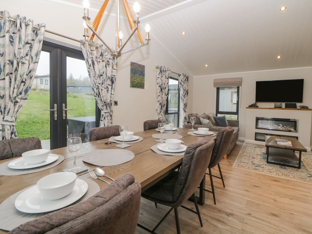 Meadow Lodge