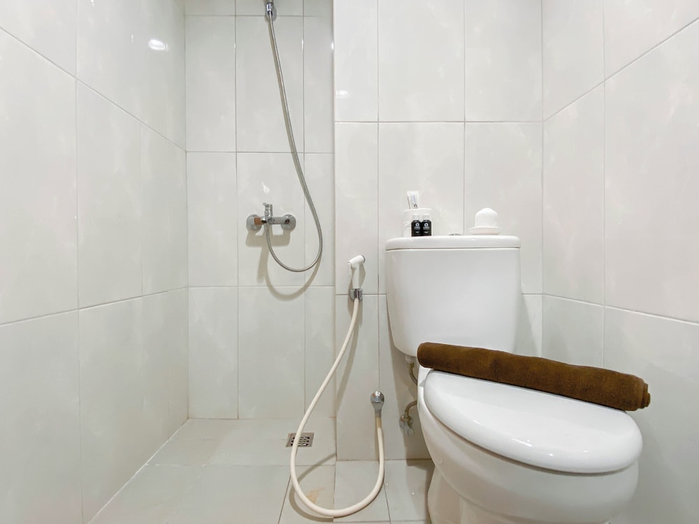 Minimalist Studio Room Apartment At Evenciio Margonda