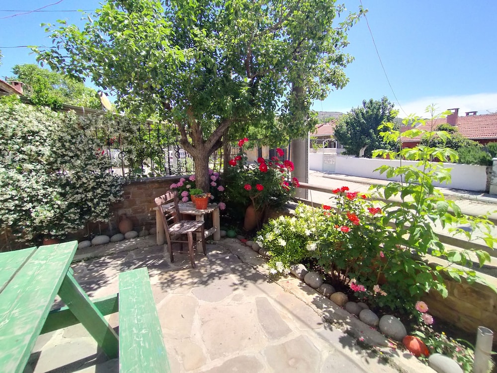 Suna Apart view 5