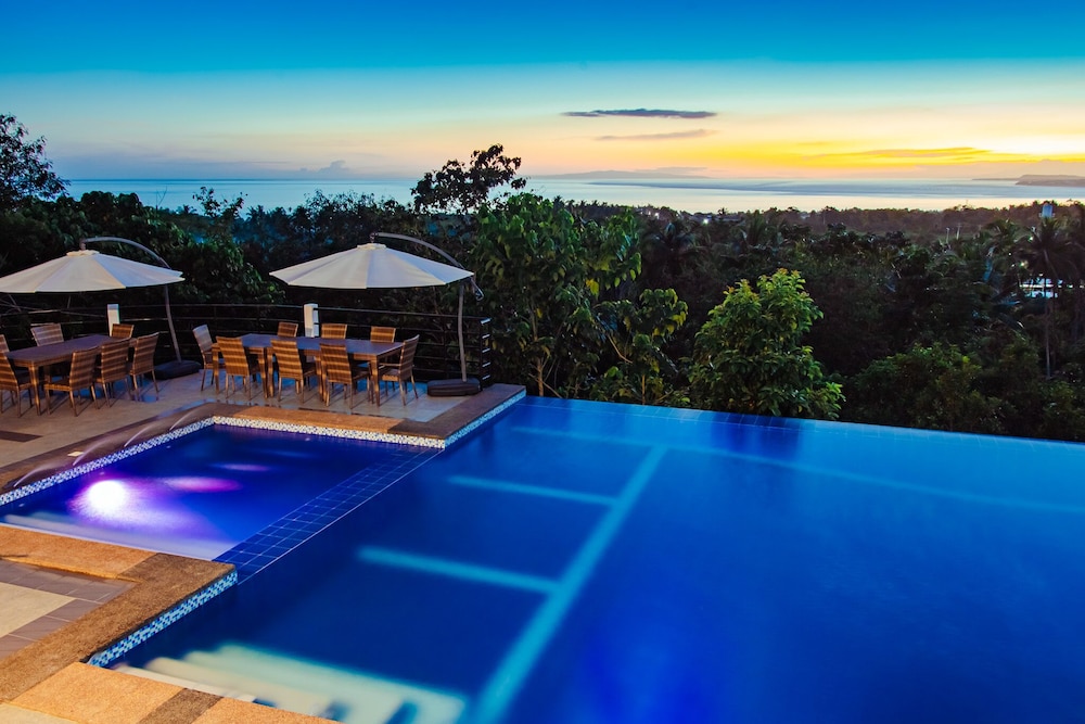 Marqis Sunrise Sunset Resort and Spa