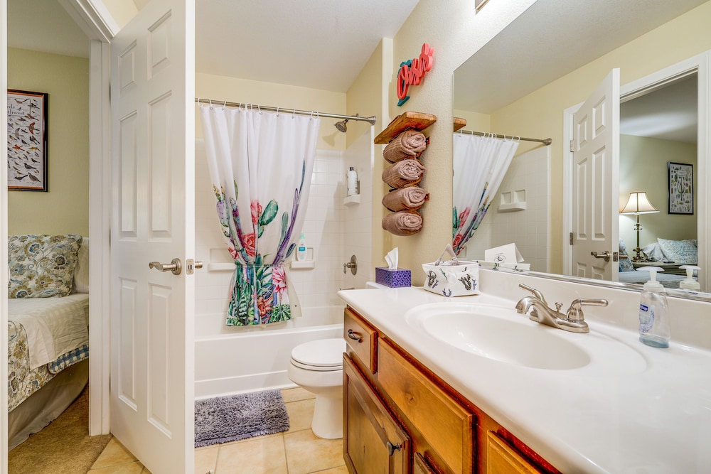 Mesquite Vacation Rental w/ Pool Access! - Property Image 6