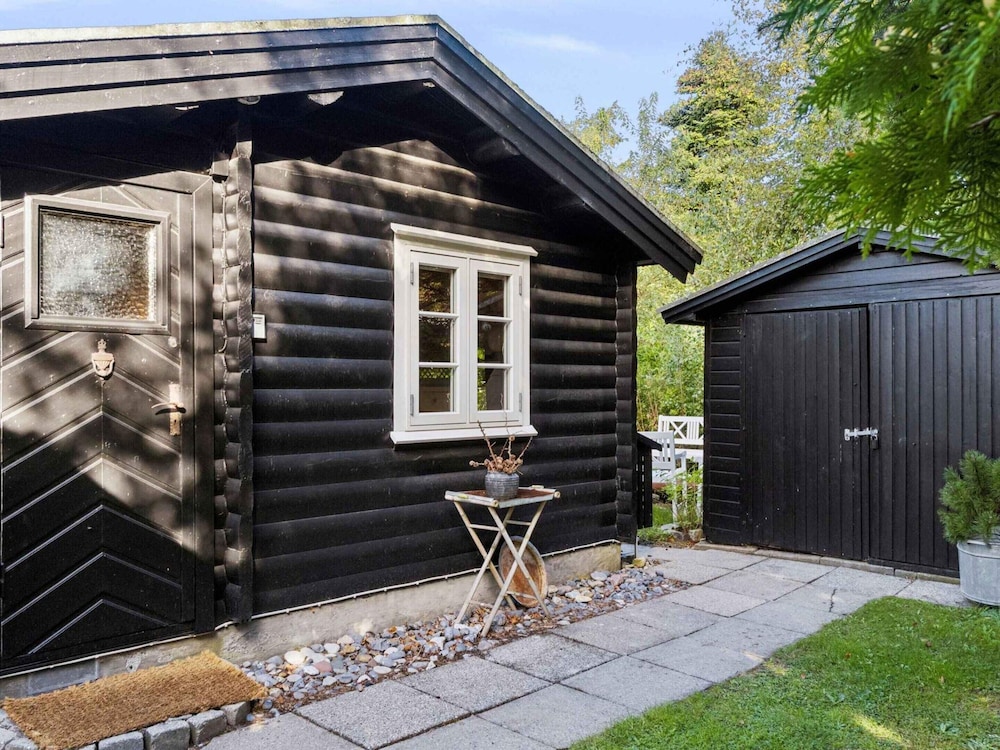 5 Star Holiday Home in Vaeggerlose