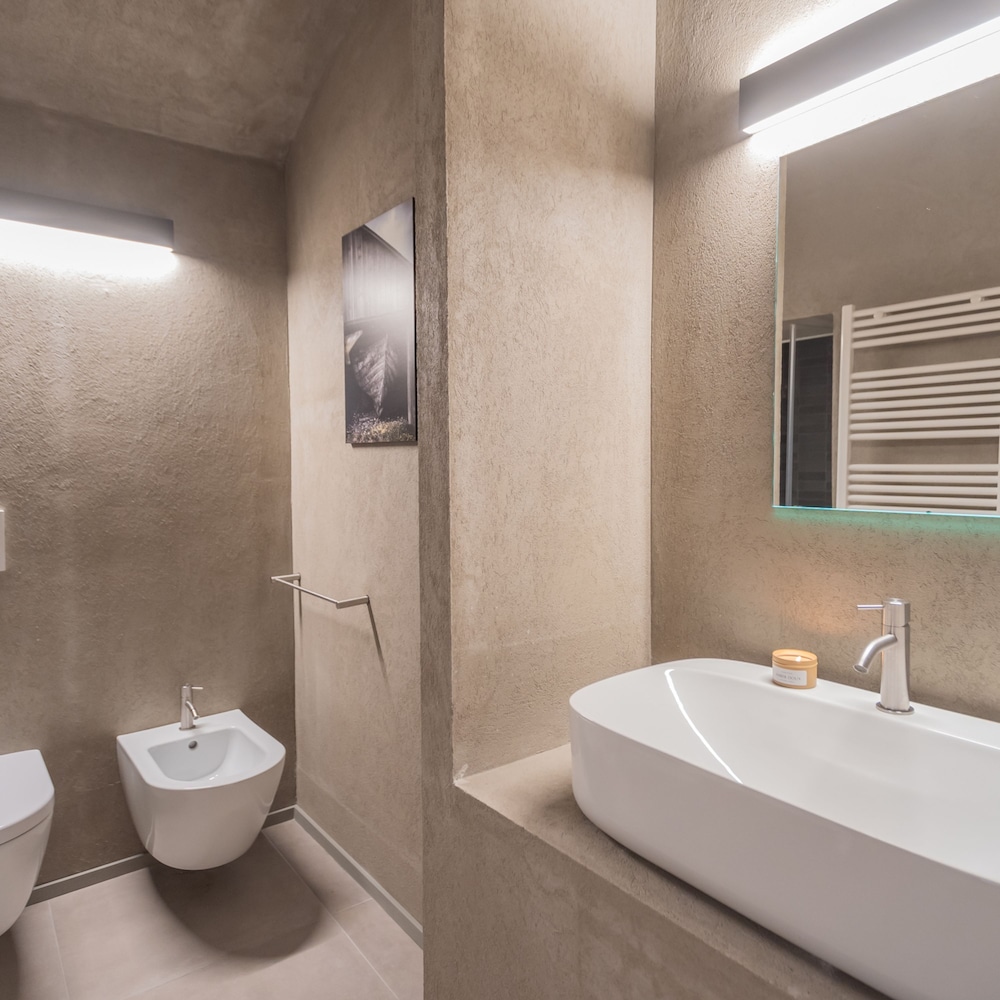 Urio s Castle Suites