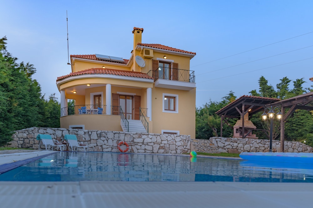 Hotel Kefalonia Houses - Image 1