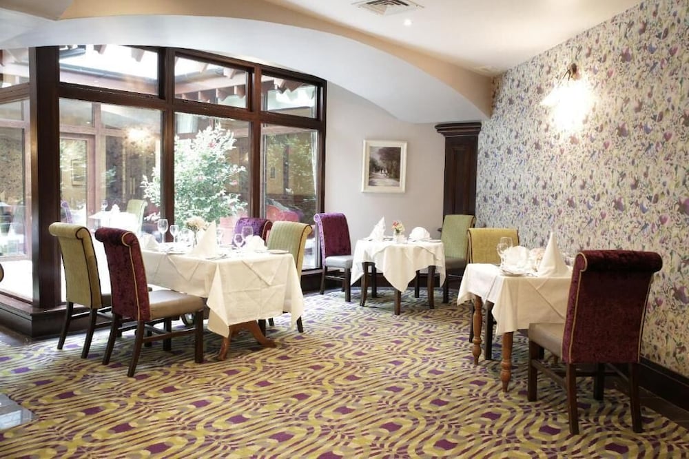 Letterkenny Vacations - Mount Errigal Hotel Conference  Leisure Centre - Property Image 3