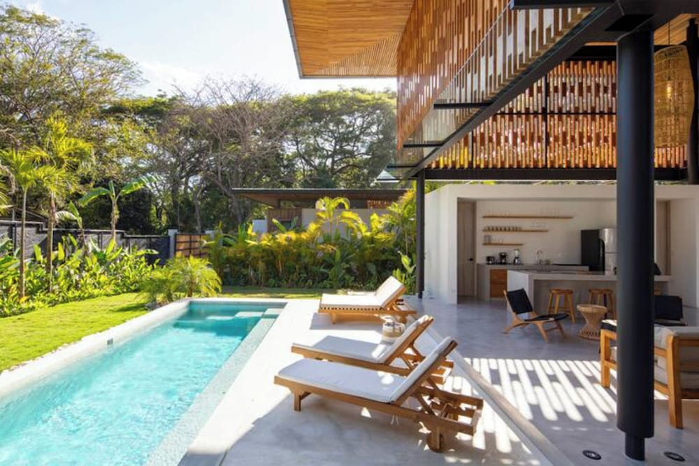 Private Pool Villa Steps to the Beach
