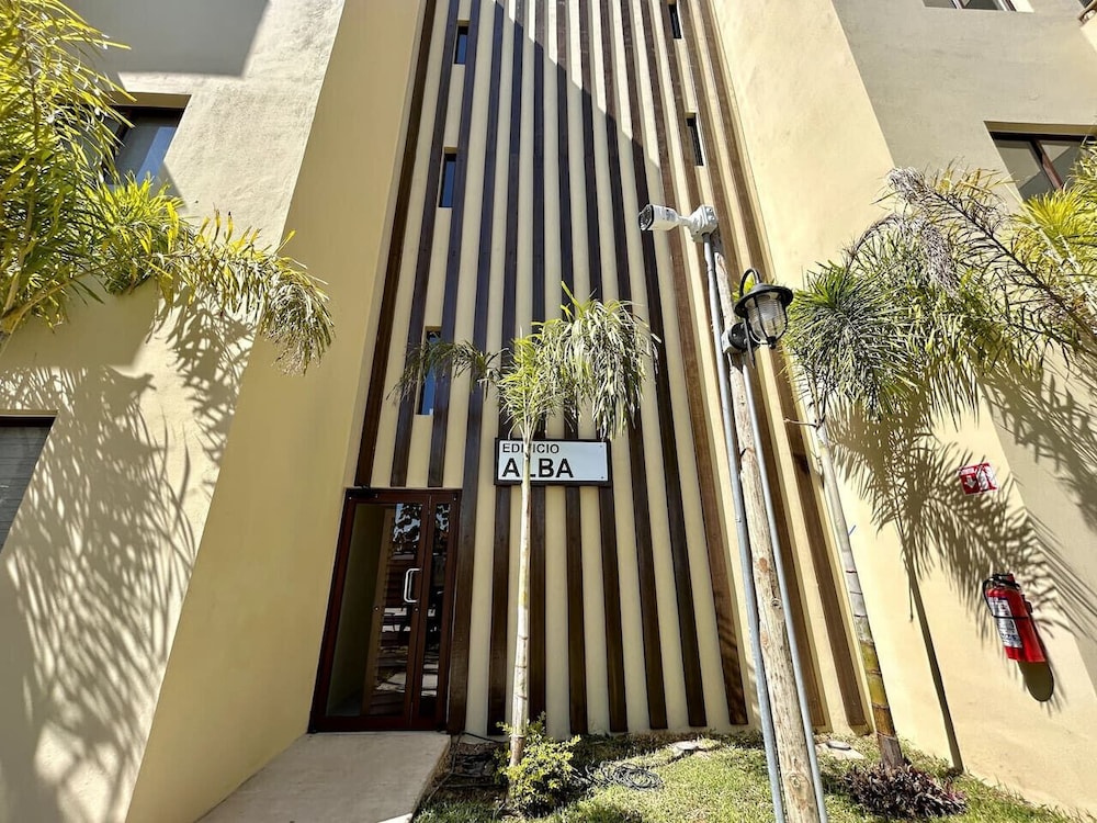Oceanna Apartments