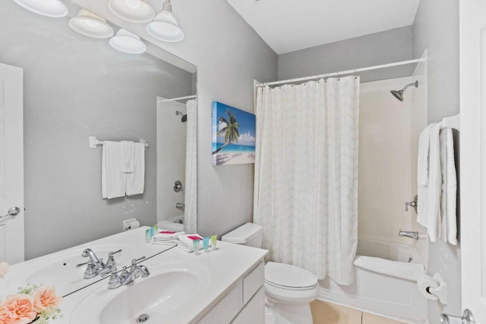 Vista Cay Swanky