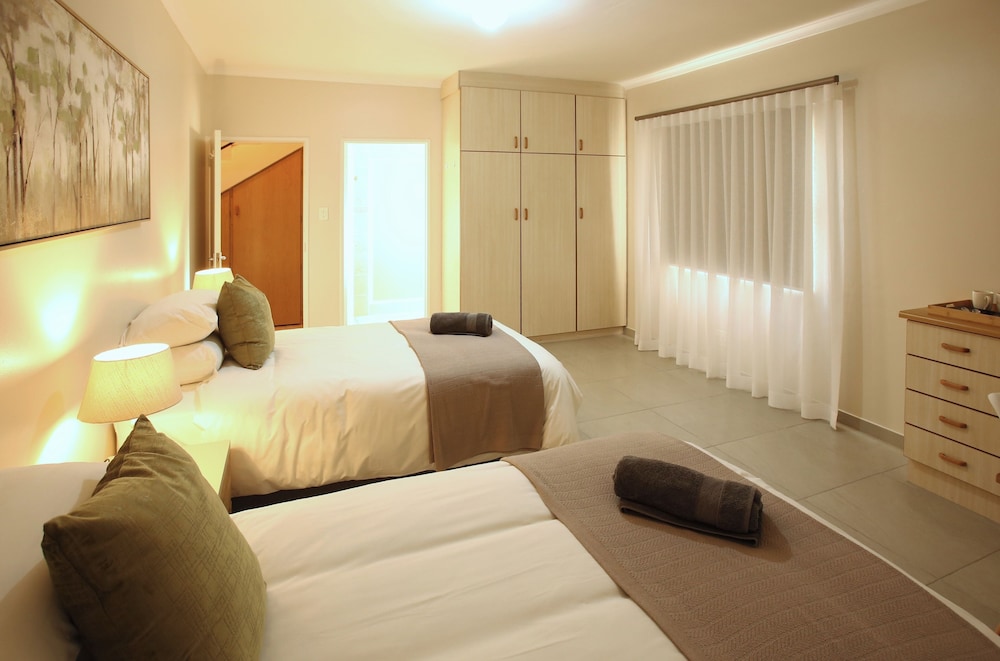 Coastal Calm Langebaan 6 Sleeper