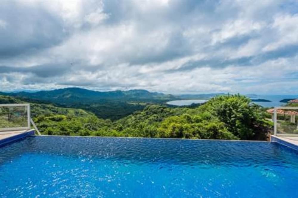 Breathtaking Oceanview Retreat With Infinity Pool in Playa Potrero Villa Blanca