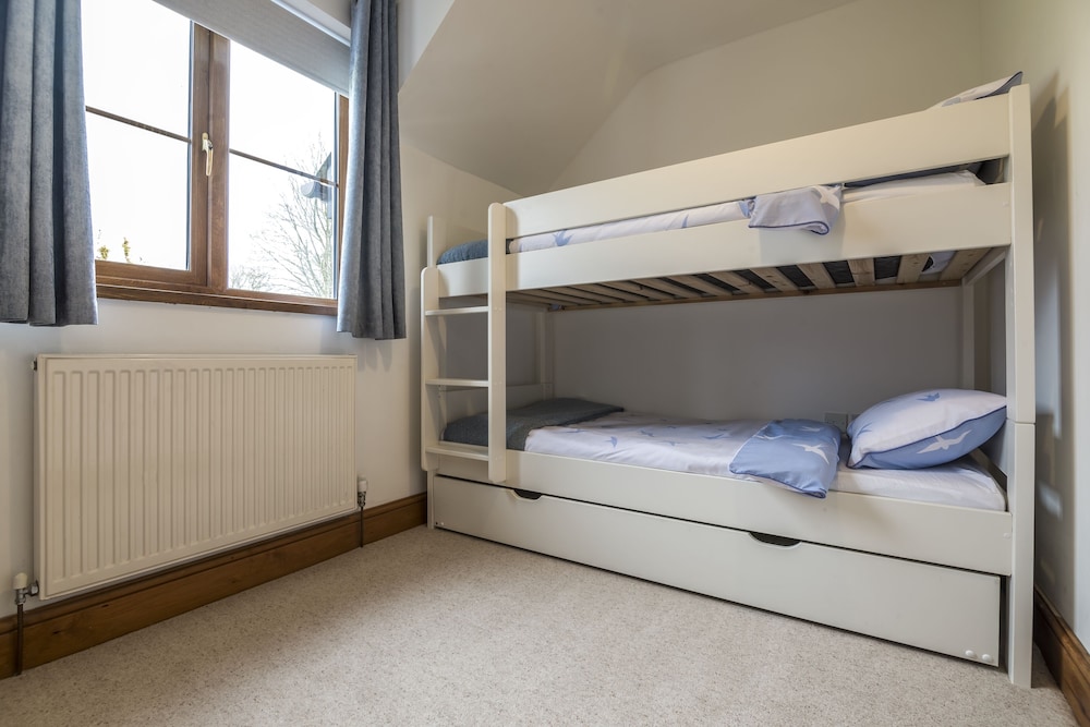 French Fields - 4 Bedroom - St Florence view 4