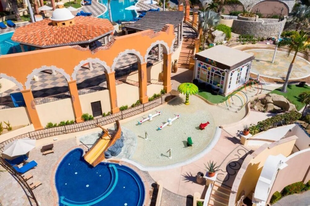 Hacienda Encantada