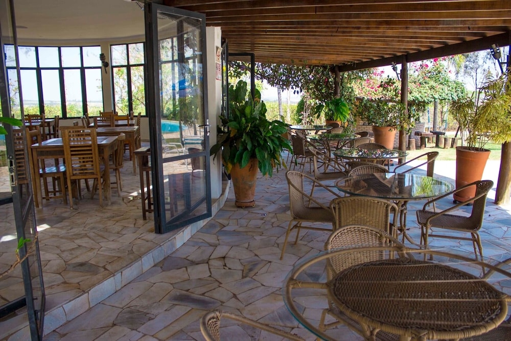 Mirante Praia Hotel