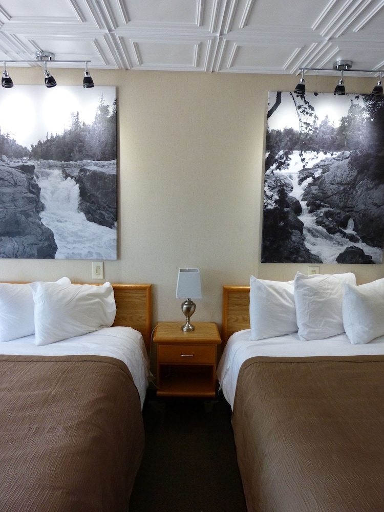 Catalina Motel