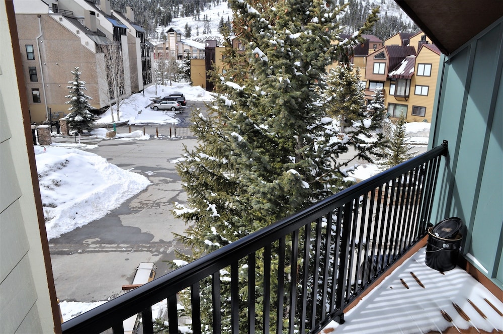 Fox Pine Lodge 4 Bed 4 Bath Condo