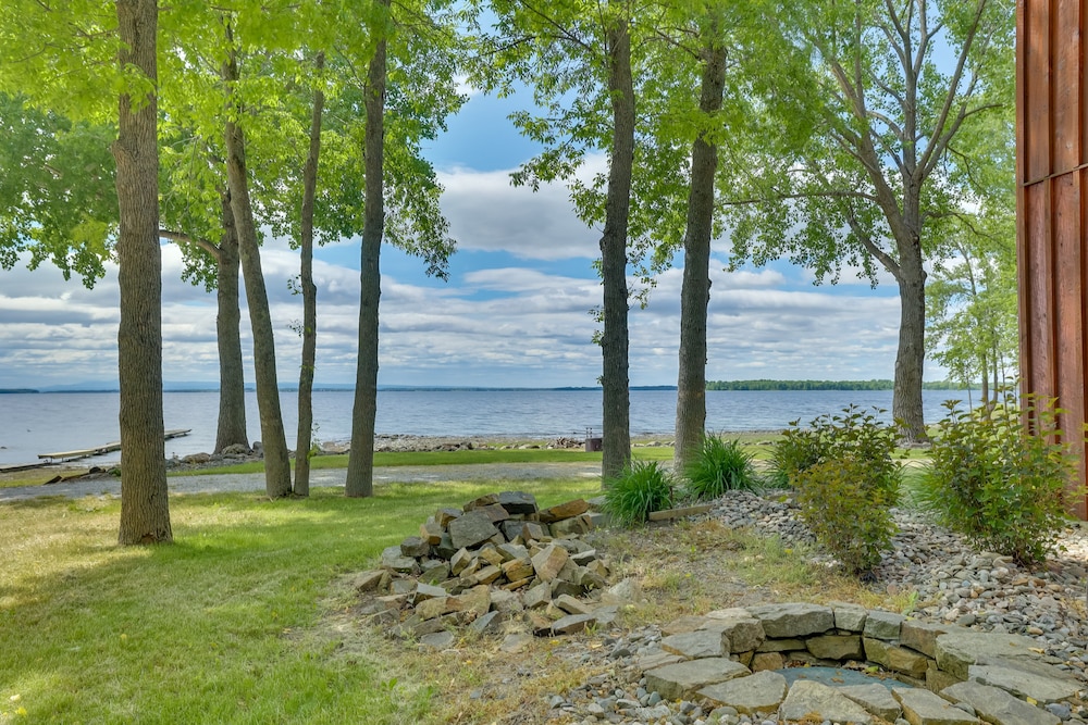 Lake Champlain Vacation Rental With Boat Dock! view 4