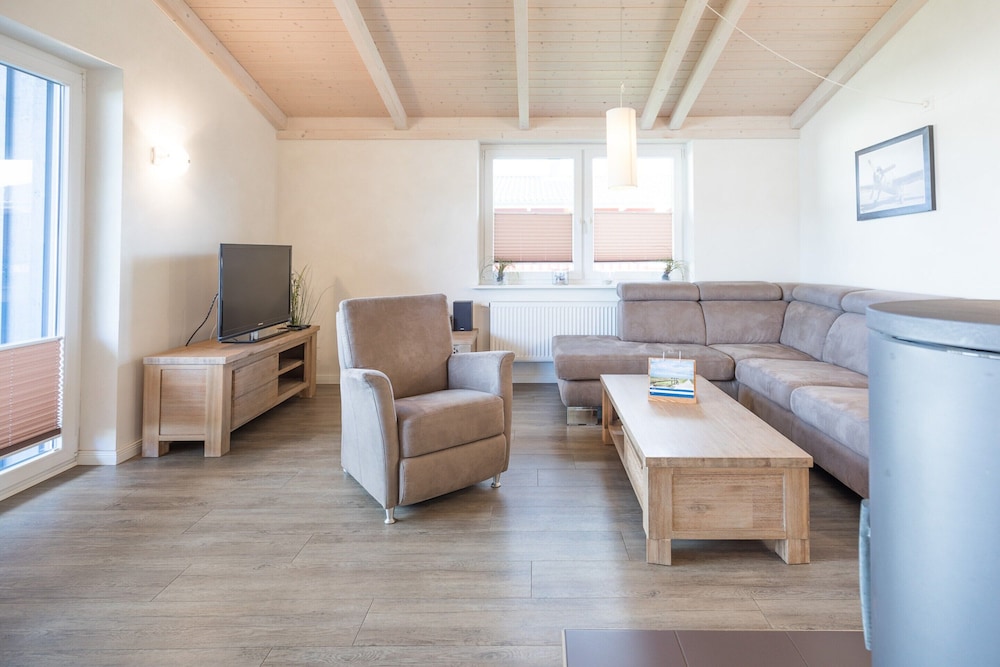 Holiday Home in Dagebull With Terrace