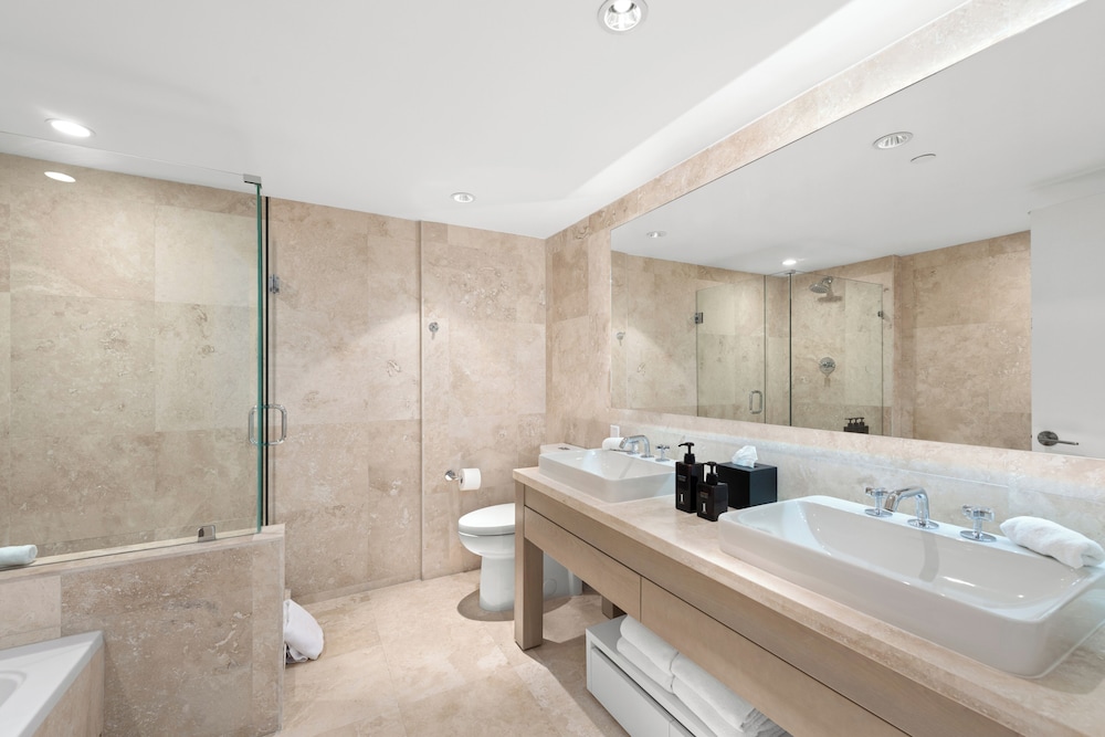 Luxury Vacation Rentals at 1 Hotel & Homes by LRMB