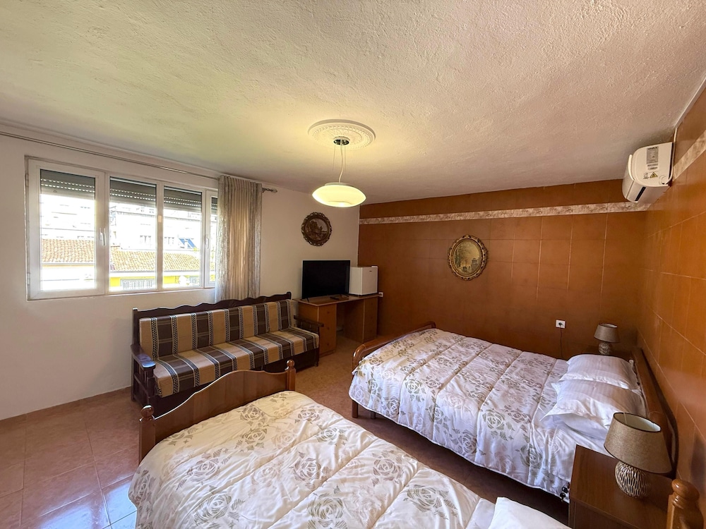 Shkodra Guesthouse