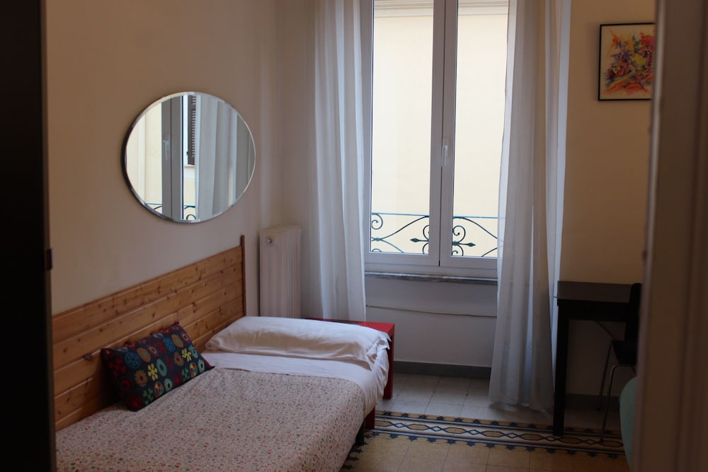 Galilei Guest House
