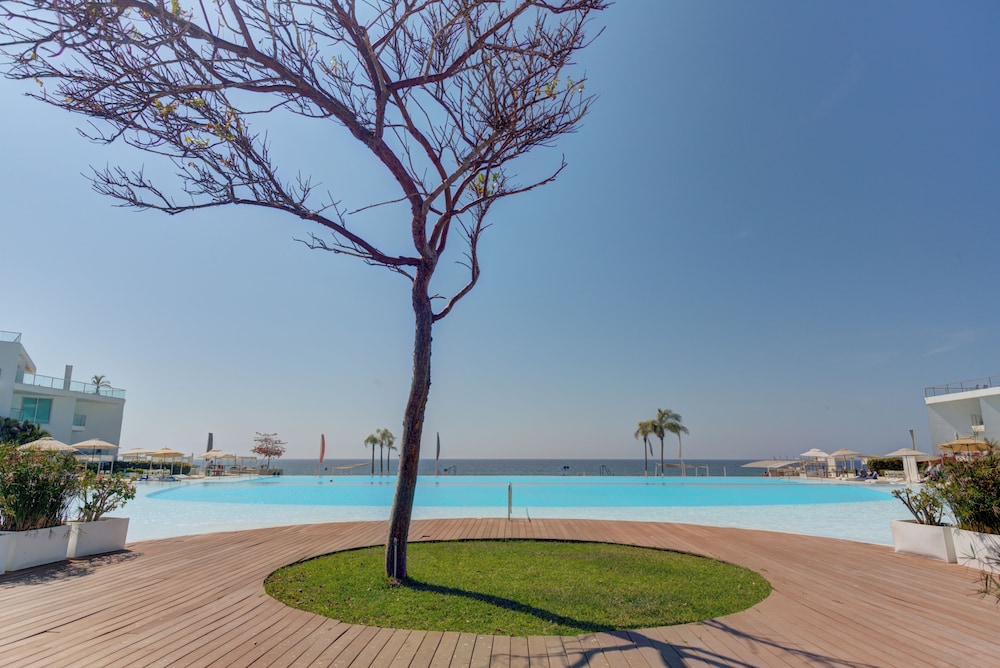 Aria Ocean Condominios