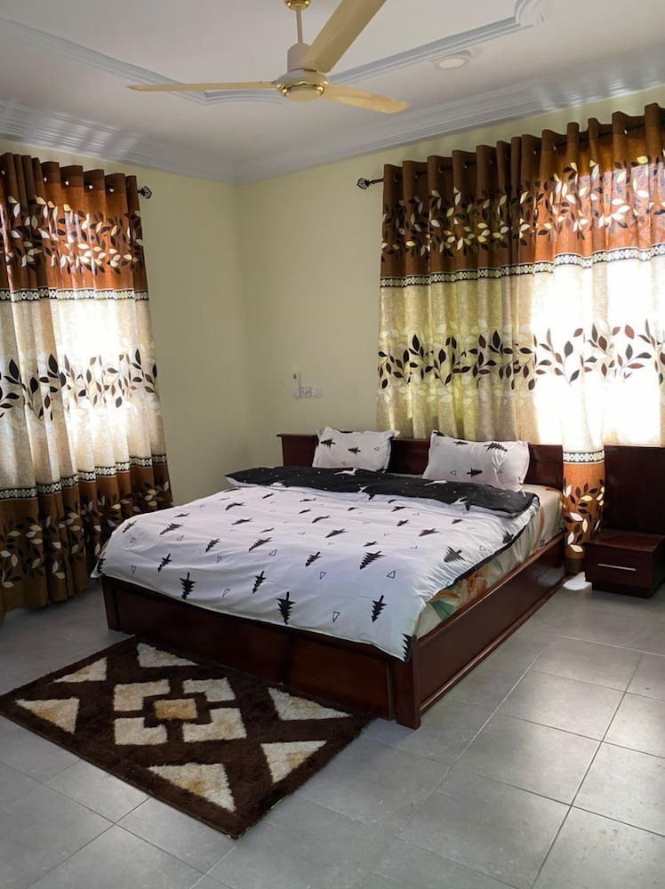 Ekoara Apartment