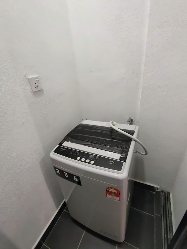M Suite Menjalara Free Gym Pool