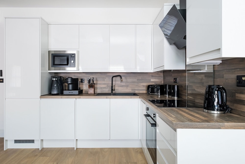 Luxury Large Apartment in Central London