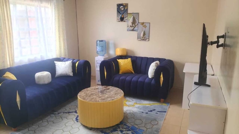 Lux Suites Khetias Apartments Naivasha