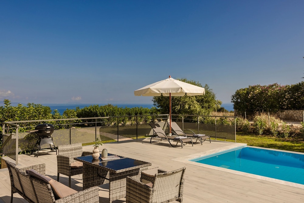 Petradi Villa Skala III