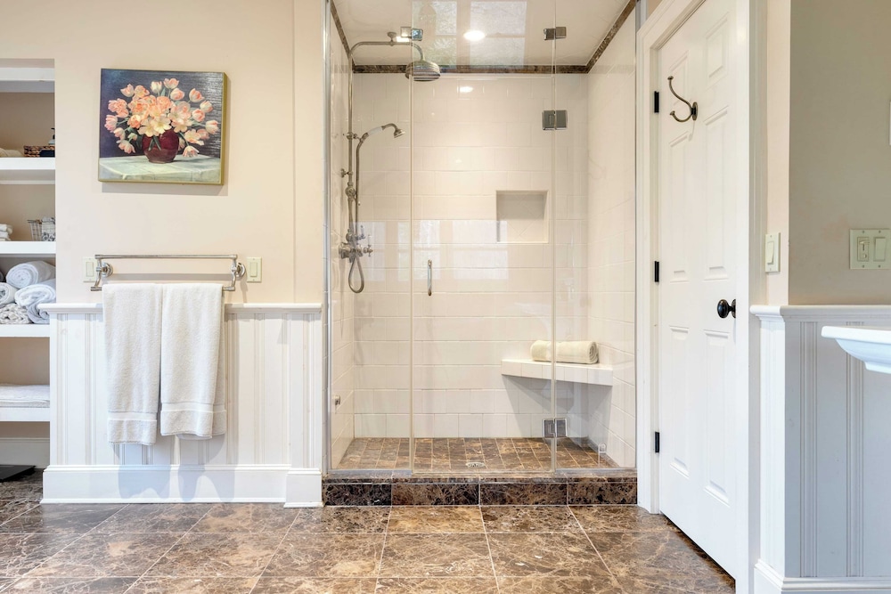 Catskill Park Farm by Avantstay Huge Yard, Fire Pit Near Windham Ski Resort