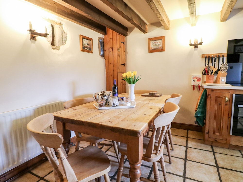 Oak Tree Cottage