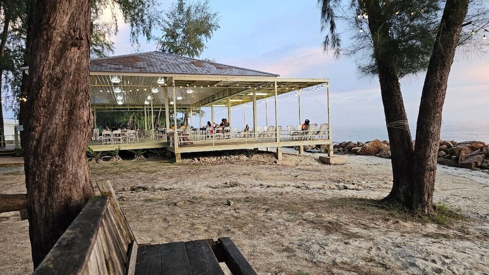 Suvarn Gleaw Thong Resort