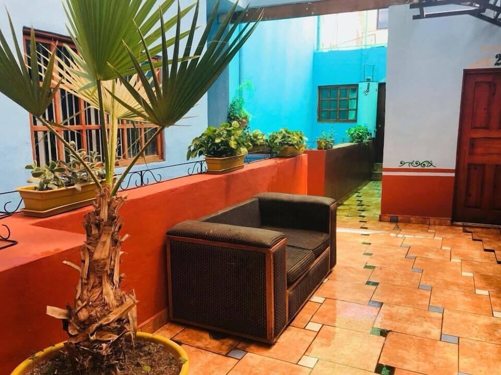 Hotel Mesón de Santa Ana - Image 1