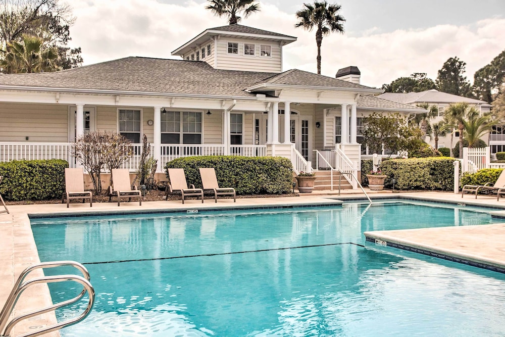 Bright St Simons Island Condo w/ Shared Pool! - Property Image 10
