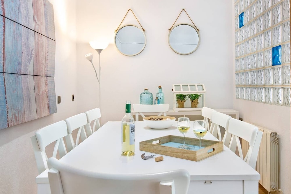 Stay U-nique Apartment Provença