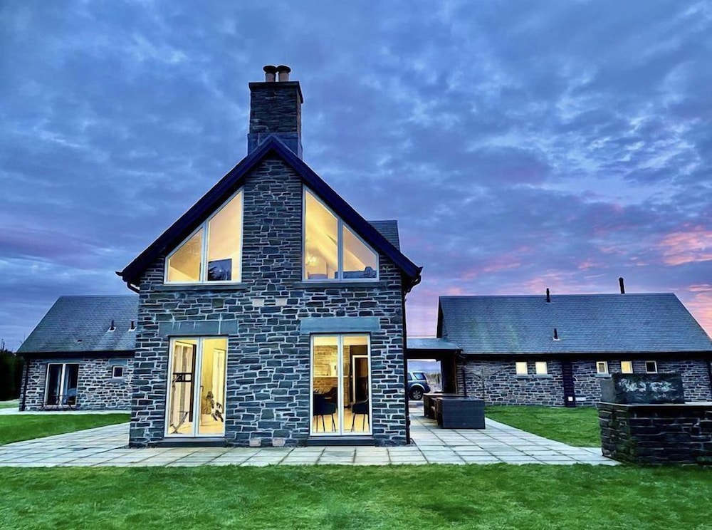 Stirling Vacations - Muir Estate - Property Image 11