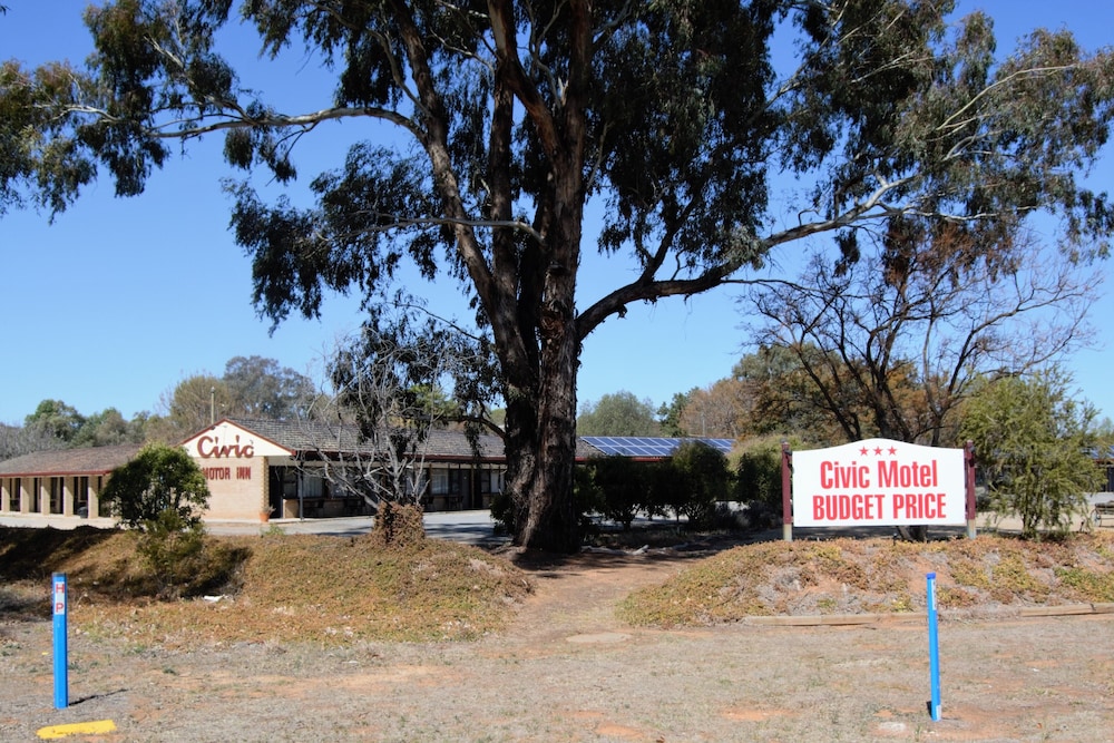 Civic Motor Inn