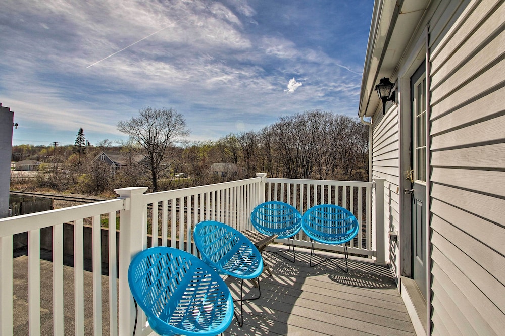 Apt in Old Orchard Beach - Walk to Bay + Pier