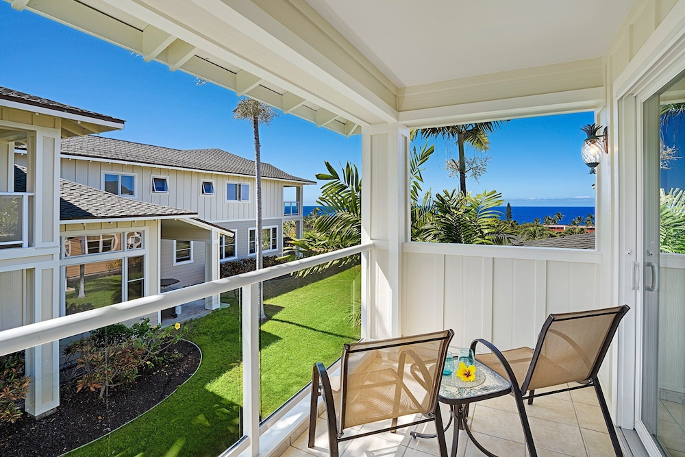 Ocean View - AC & Wifi - Walk to Beach & Shopping - Vrkcv